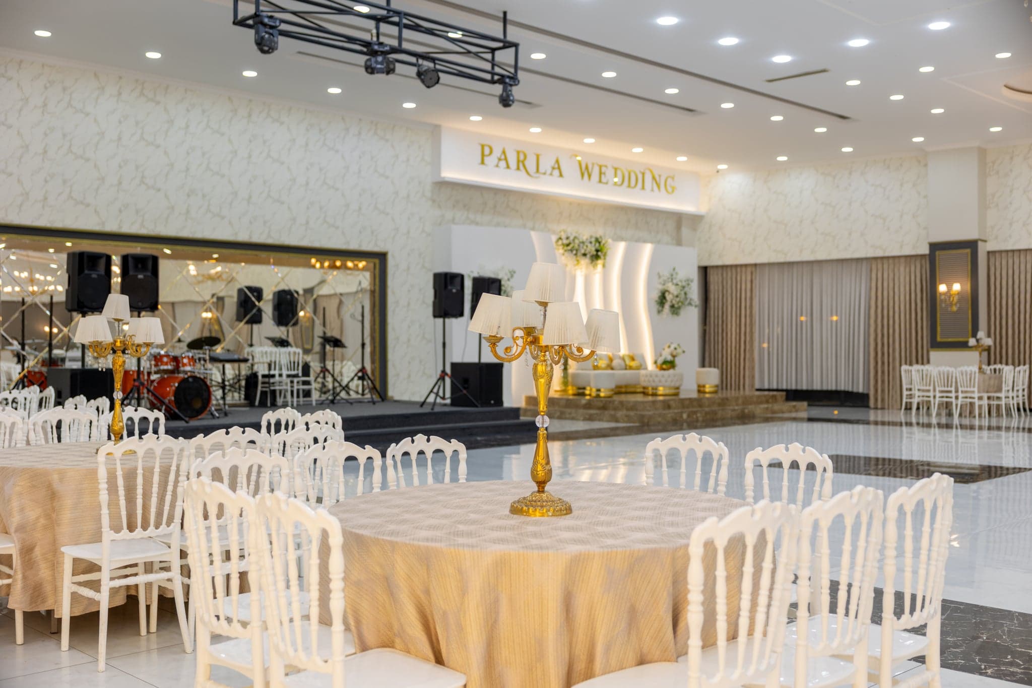 Bella Wedding Yeni Sezon Gelin-Damat Köşesi